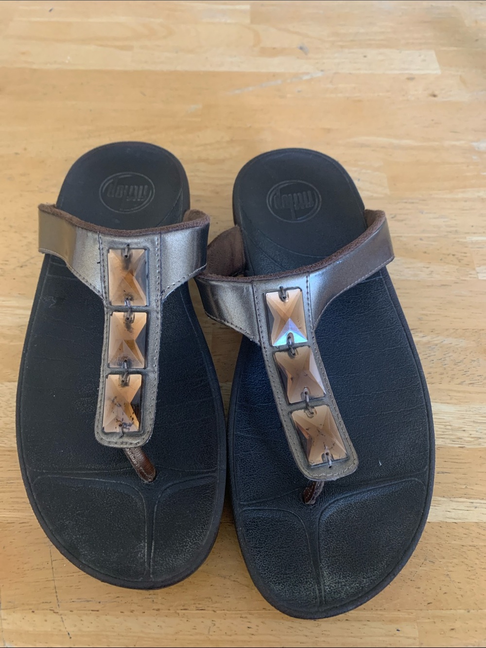 Fitflop Women’s Metallic Brown Sandals with Tortoiseshell Accents